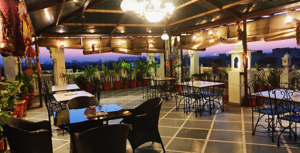 Hotel Abhay Palace